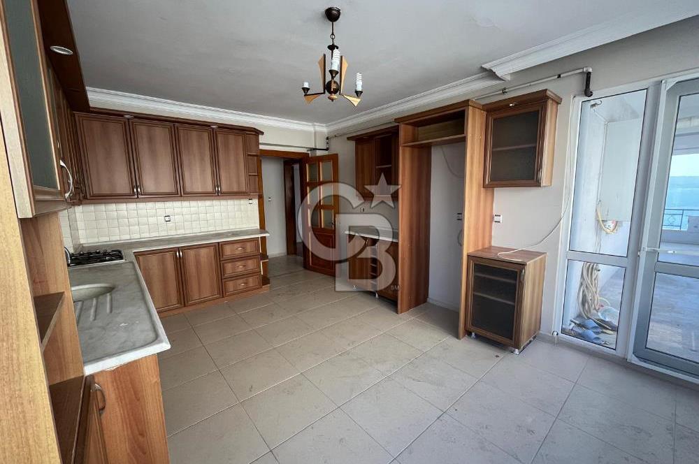 EN İYİ LOKASYONDA MUHTEŞEM MANZARALI GENİŞ DAİRE