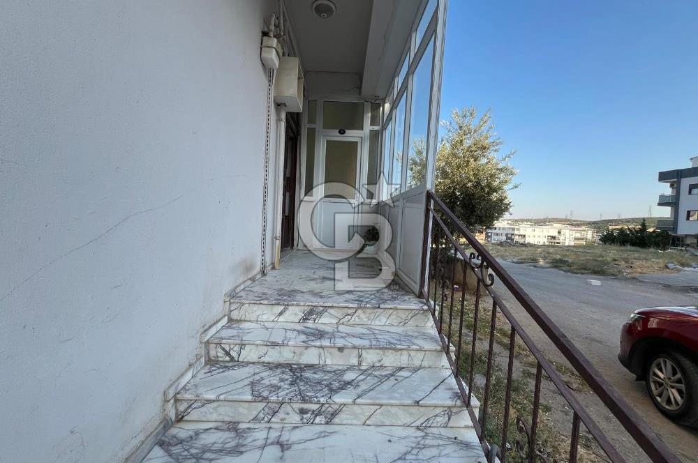 YENİ MAHALLEDE HASTANE YAKINI SATILIK 3+1 GENİŞ DAİRE
