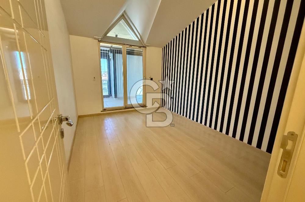 Özlüce'nin Merkezinde Muhteşem Dubleks Daire