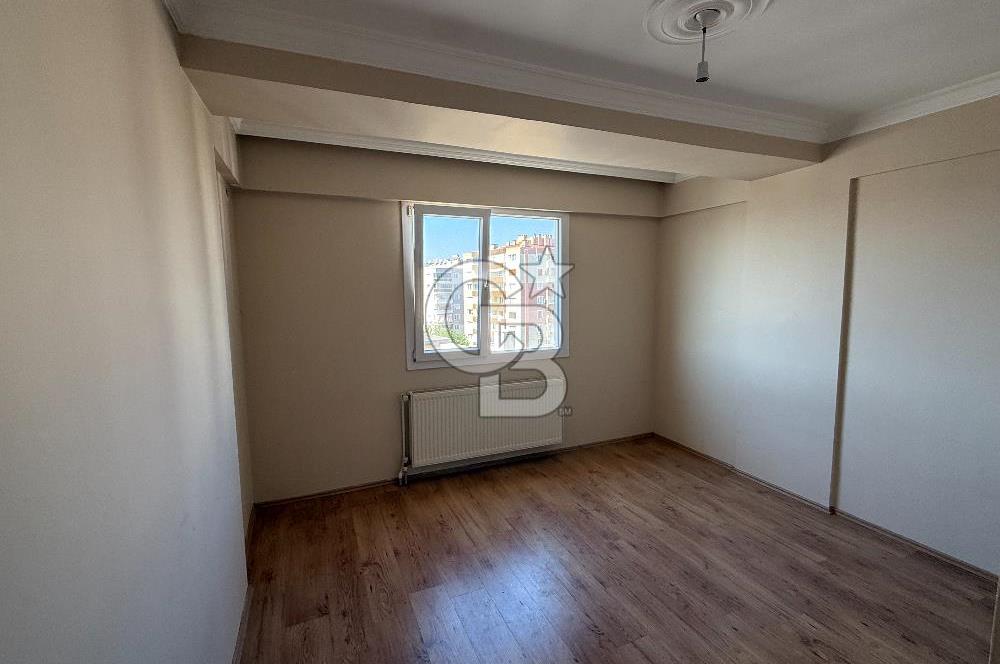 Buca Yıldız Mah.de Geniş, Doğalgazlı 3+1 Kiralık Daire