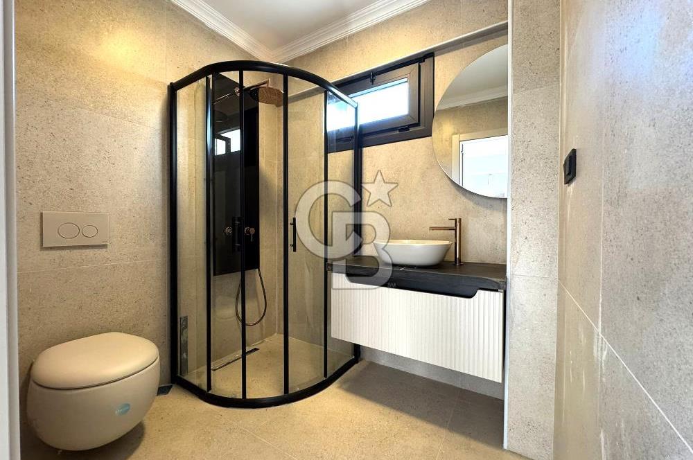 GÜRE'DE,DOĞA VE DENİZ MANZARALI, ŞIK TASARIMLI, 5+1 LOFT VİLLA