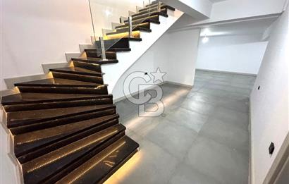 GÜRE'DE,DOĞA VE DENİZ MANZARALI, ŞIK TASARIMLI, 5+1 LOFT VİLLA