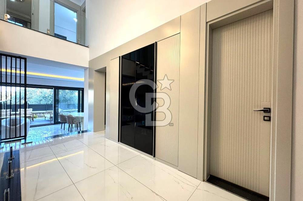 GÜRE'DE,DOĞA VE DENİZ MANZARALI, ŞIK TASARIMLI, 5+1 LOFT VİLLA