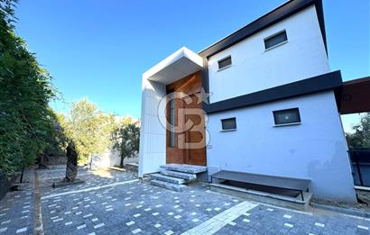 GÜRE'DE,DOĞA VE DENİZ MANZARALI, ŞIK TASARIMLI, 5+1 LOFT VİLLA