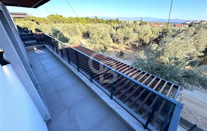 GÜRE'DE,DOĞA VE DENİZ MANZARALI, ŞIK TASARIMLI, 5+1 LOFT VİLLA