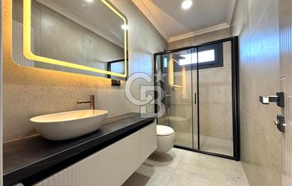 GÜRE'DE,DOĞA VE DENİZ MANZARALI, ŞIK TASARIMLI, 5+1 LOFT VİLLA