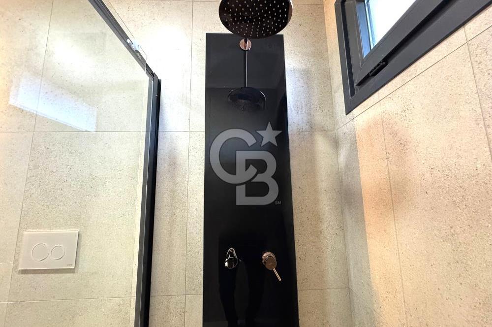 GÜRE'DE,DOĞA VE DENİZ MANZARALI, ŞIK TASARIMLI, 5+1 LOFT VİLLA