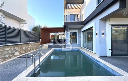 GÜRE'DE,DOĞA VE DENİZ MANZARALI, ŞIK TASARIMLI, 5+1 LOFT VİLLA