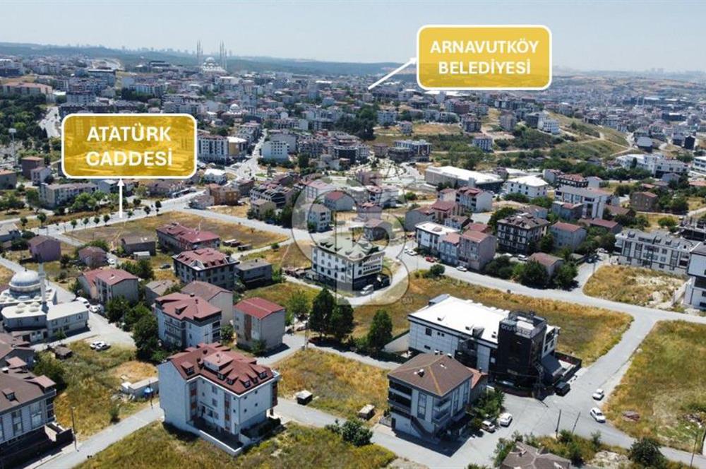 ARNAVUTKÖY TAŞOLUK'DA 3 YOLA CEPHE SATILIK ARSA