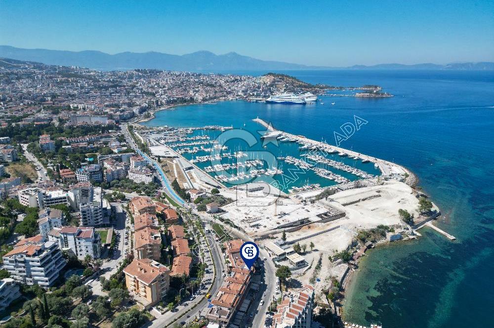 KUŞADASI MARİNA BÖLGESİNDE ANA CADDE ÜZERİNDE SATILIK İŞYERİ