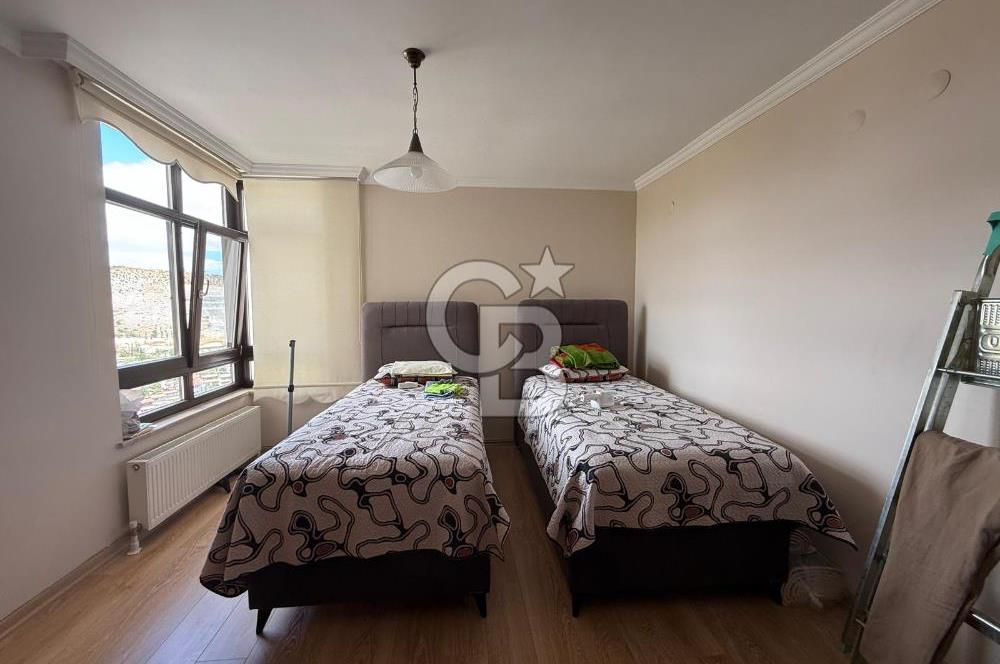 ÇAYYOLU GORDİON KONUTLARI A BLOKTA 4+1 SATILIK DAİRE