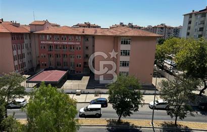 GAZİKENT EMLAK KONUTLARINDA FULL EŞYALI 5.KAT 2+1 85m2 D.GAZLI