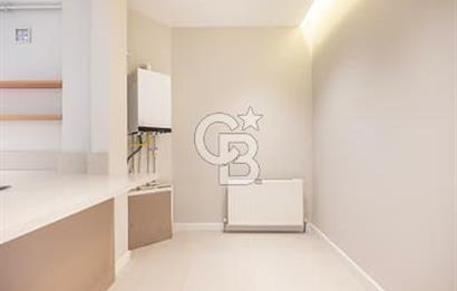 ŞİŞHANE MEYDANA CEPHELİ TARİHİ BİNADA KOMPLE YENİLENMİŞ SATILIK 