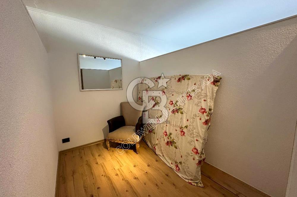 KUŞADASI MARİNA BÖLGESİNDE ANA CADDE ÜZERİNDE SATILIK İŞYERİ