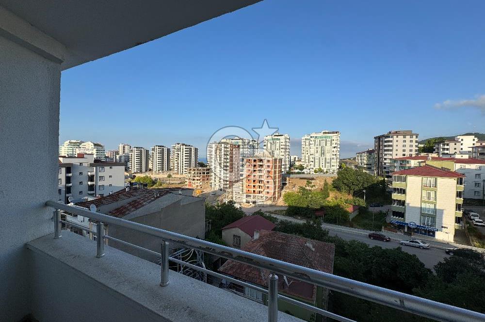 Hasköy Meydanda Merkezi Konumda, Geniş ve Ferah 3+1 145 m²