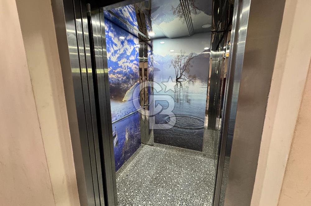 Hasköy Meydanda Merkezi Konumda, Geniş ve Ferah 3+1 145 m²