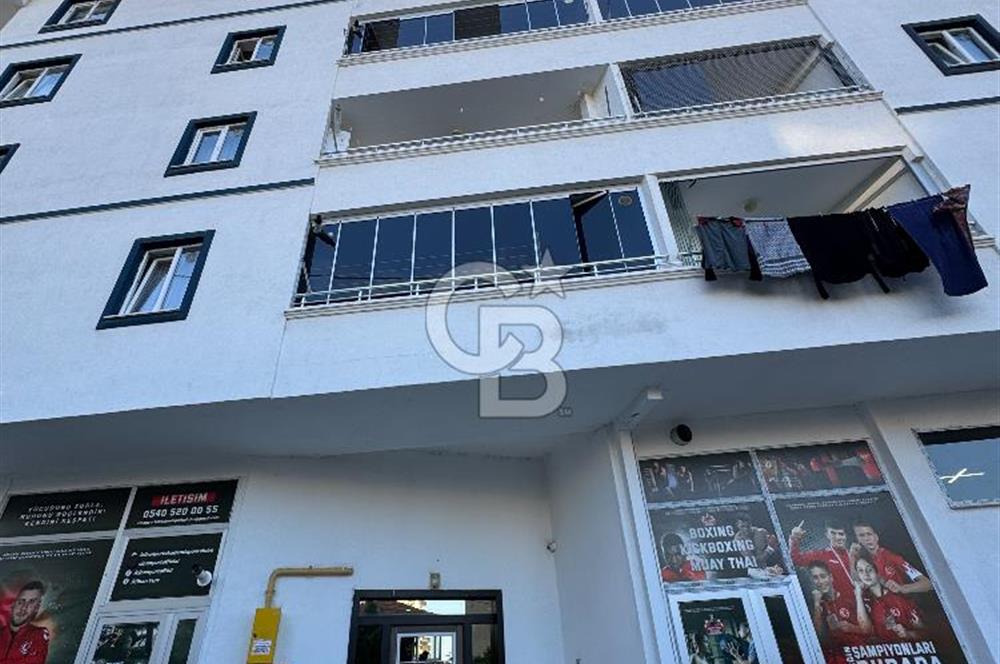 Hasköy Meydanda Merkezi Konumda, Geniş ve Ferah 3+1 145 m²