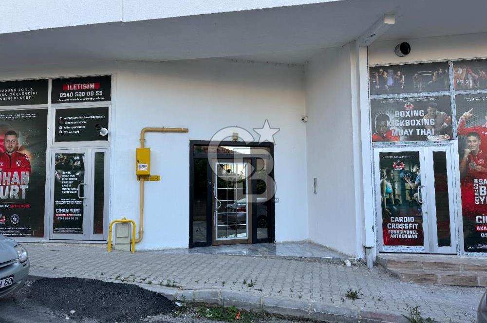 Hasköy Meydanda Merkezi Konumda, Geniş ve Ferah 3+1 145 m²