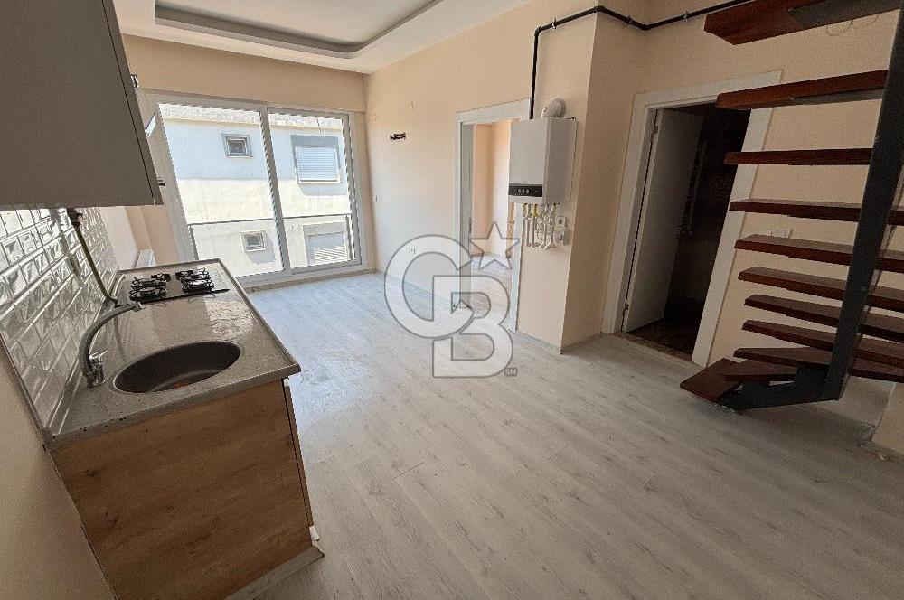 Küçük Çiğli de Araştırma hastanesi yakını sıfır ayarında 2+1 dubleks kiralık daire