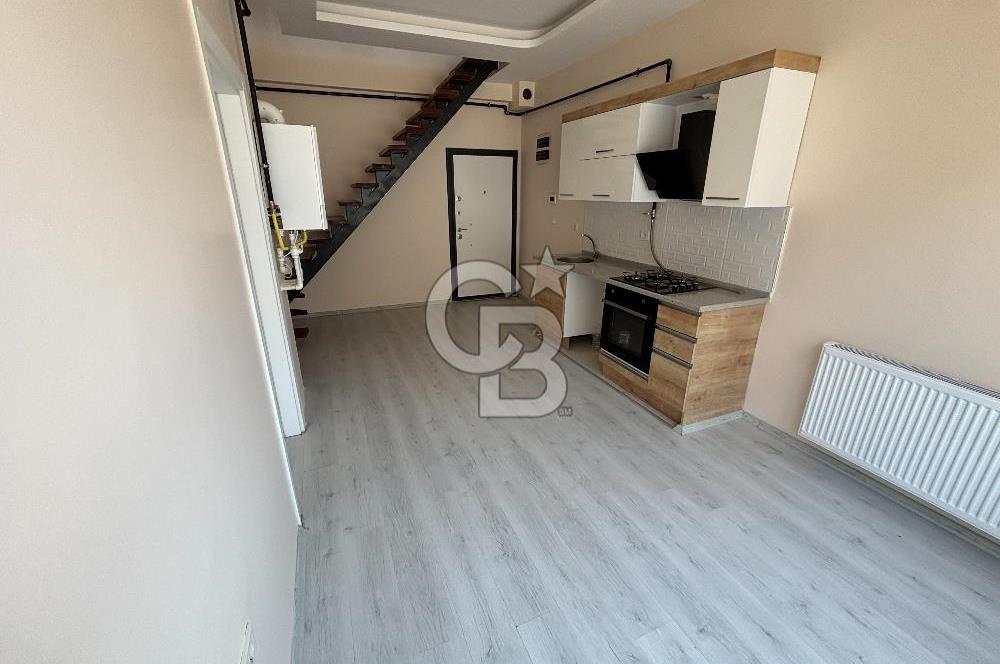 Küçük Çiğli de Araştırma hastanesi yakını sıfır ayarında 2+1 dubleks kiralık daire