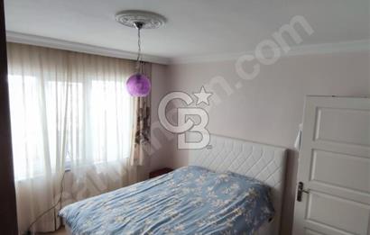 Ayvalık'da Denize Yürüme Mesafesinde  Satılık 3+1 Bahçe Katı