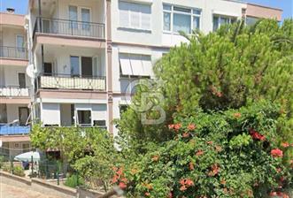 Ayvalık'da Denize Yürüme Mesafesinde  Satılık 3+1 Bahçe Katı