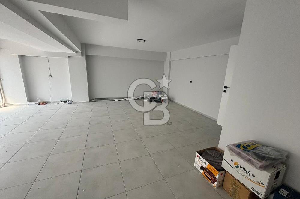 SALİHLİ ACİL SATILIK 130 m2 DÜKKAN