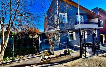 BATIKENT OLEYİS 3 SİTESİ DIŞ KÖŞE 4+2 SATILIK TRİPLEKS