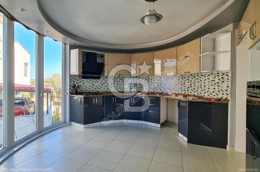 KUŞADASI KUŞTUR KİRALIK 5+1 VİLLA