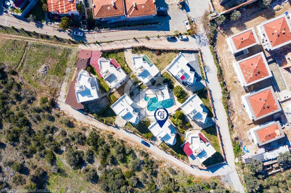 KUŞADASI KUŞTUR KİRALIK 5+1 VİLLA