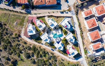 KUŞADASI KUŞTUR KİRALIK 5+1 VİLLA