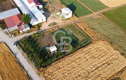 Satılık 1.957 m² Bakımlı Tarla Su, Elektrik Var, Sondaja Uygun