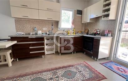 SEFERİHİSAR AKARCA GENİŞ BAHÇELİ SATILIK 3+1 VİLLA