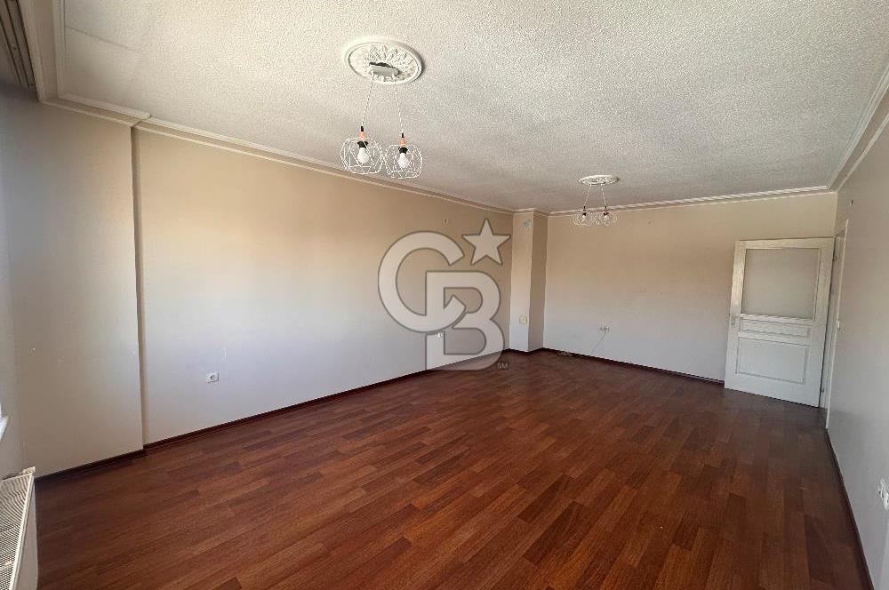 Altınevler Duru Sitesinde Bakımlı Temiz Geniş 3+1 Kiralık Daire