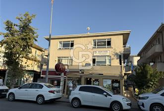 BALGAT ZİYABEY CD. ÜSTÜ BAHÇE KULLANIMLI İŞ YERİNE UYGUN 105 M2 NET KULLANIMLI FIRSAT DAİRE