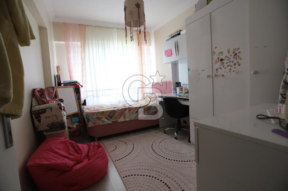 Büyükarslan Sitesinde Aileler İçin İdeal Geniş Daire Fırsatı !