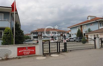 Büyükarslan Sitesinde Aileler İçin İdeal Geniş Daire Fırsatı !