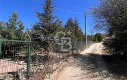 KORKUTELİ KAYABAŞDA SATILIK ARAZİ VE 2 KATLI BİNA