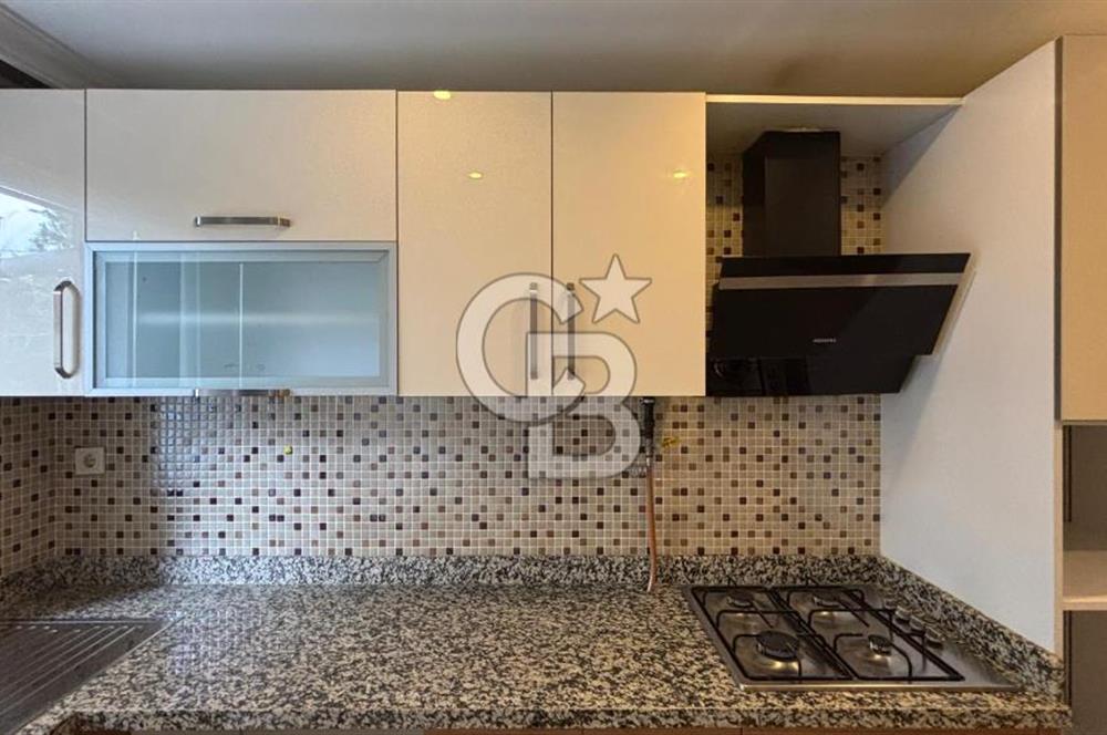 ÇENGELKÖY’DE ANA CADDE ÜZERİ 130M2 3+1 