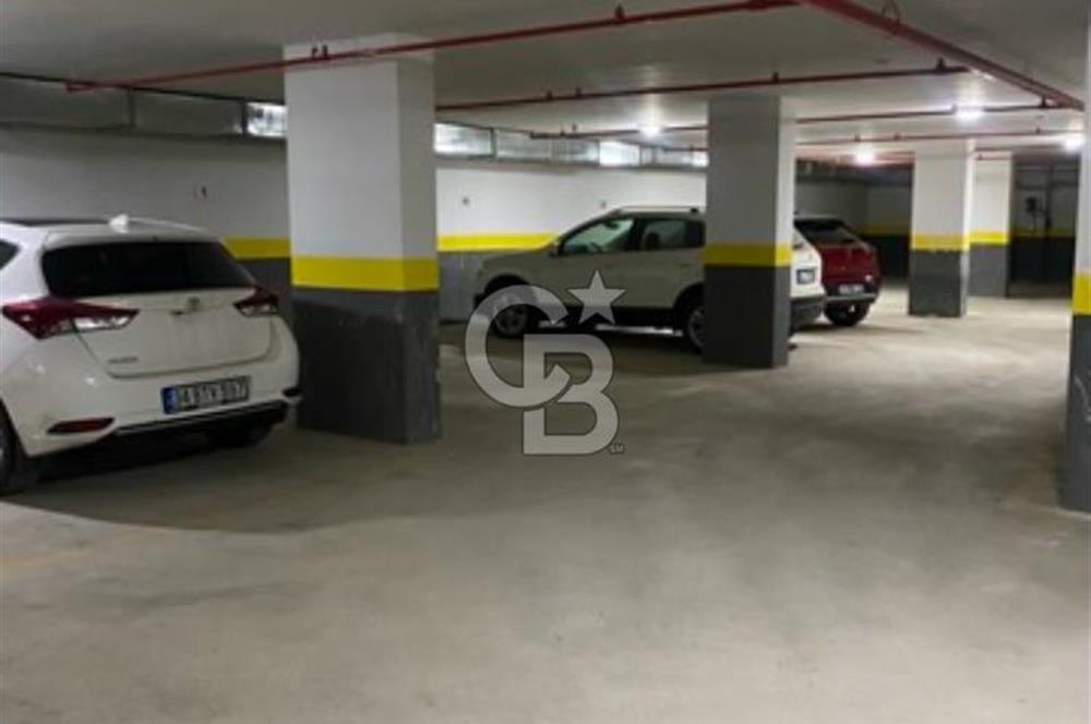 ÇENGELKÖY’DE ANA CADDE ÜZERİ 130M2 3+1 
