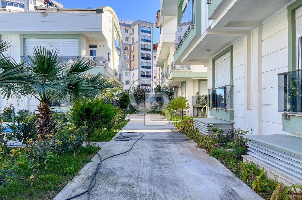 Güzeloba Site İçinde Havuzlu Satılık 3+1 Dubleks Daire