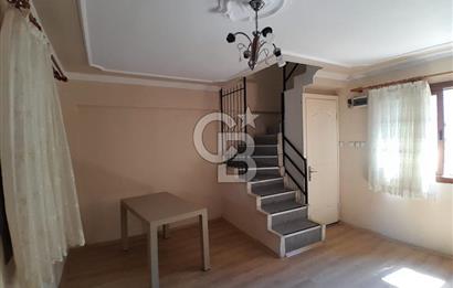 Eski Foça Atatürk Mahallesinde Kiralık 3+1 Tripleks