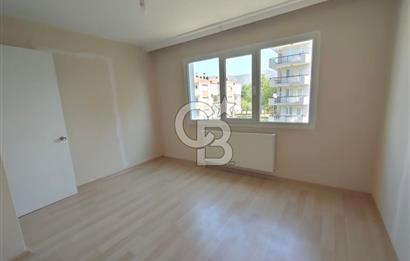 Bayraklı Soğukkuyu Mah.Önü Açık Ferah Kiralık Daire