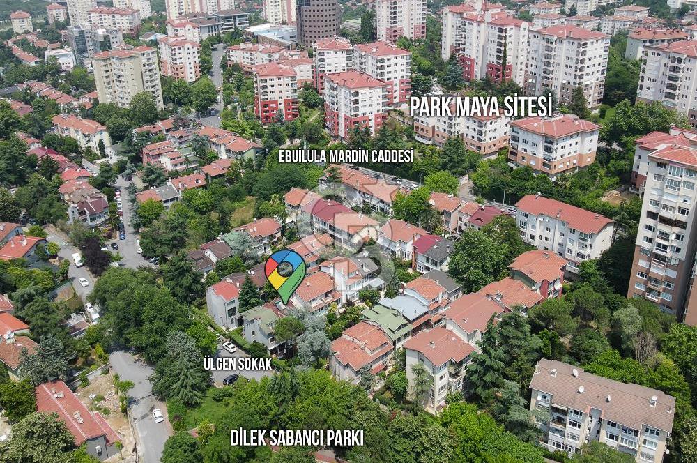 Fırsat Akatlar 3 katlı merkezi Bahçeli Villa