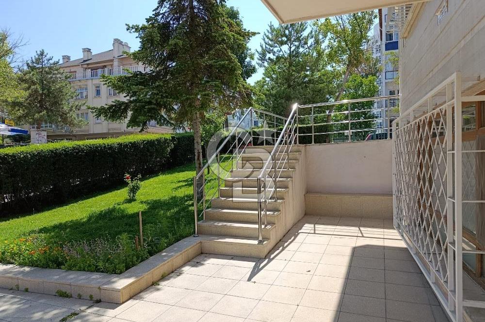 GÖLBAŞI KIZILCAŞAR ATAKENT SİTESİNDE ŞAHANE VİLLA