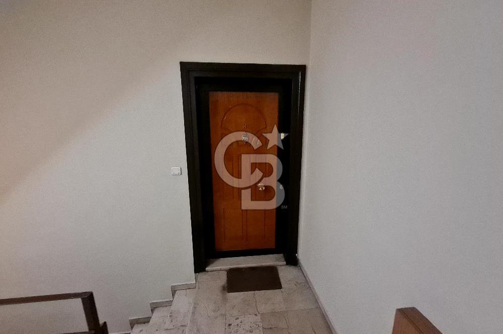         Küçük Çamlıca'da Merkezi  Konumda  Ferah 3+1 Kiralık   Ofis