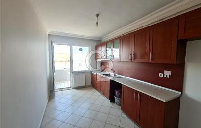         Küçük Çamlıca'da Merkezi  Konumda  Ferah 3+1 Kiralık   Ofis