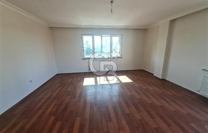         Küçük Çamlıca'da Merkezi  Konumda  Ferah 3+1 Kiralık   Ofis
