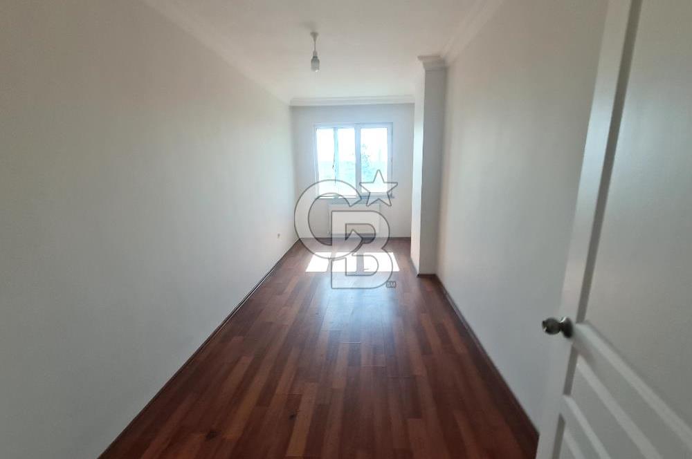        Küçük Çamlıca'da Merkezi  Konumda  Ferah 3+1 Kiralık   Ofis