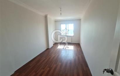         Küçük Çamlıca'da Merkezi  Konumda  Ferah 3+1 Kiralık   Ofis